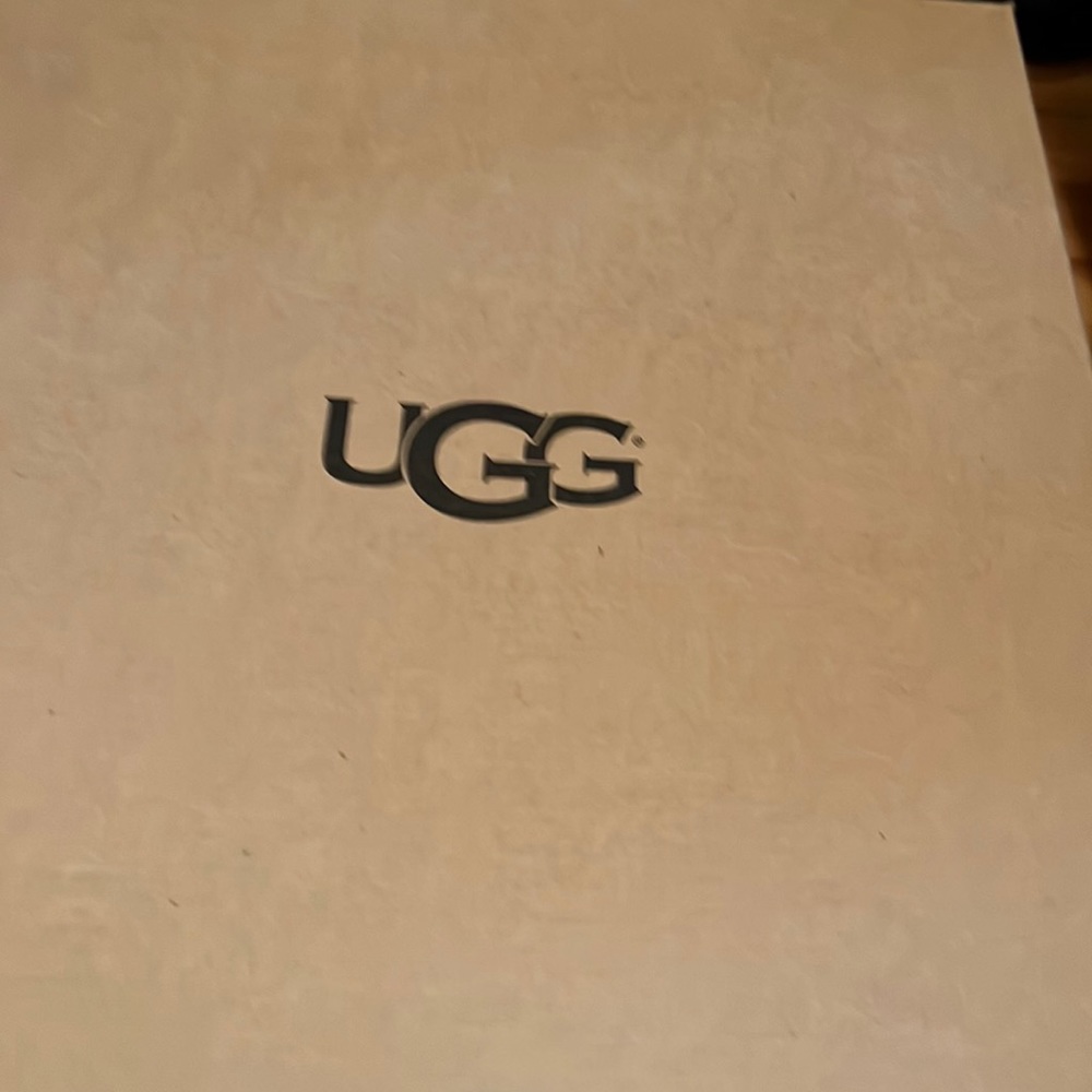 Ugg